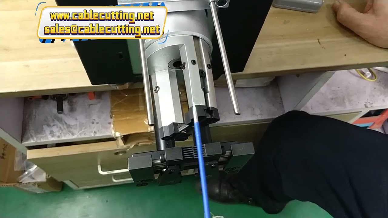 半自动伺服电机同轴电缆旋转扭线剥皮机 | 高效同轴电缆剥线设备