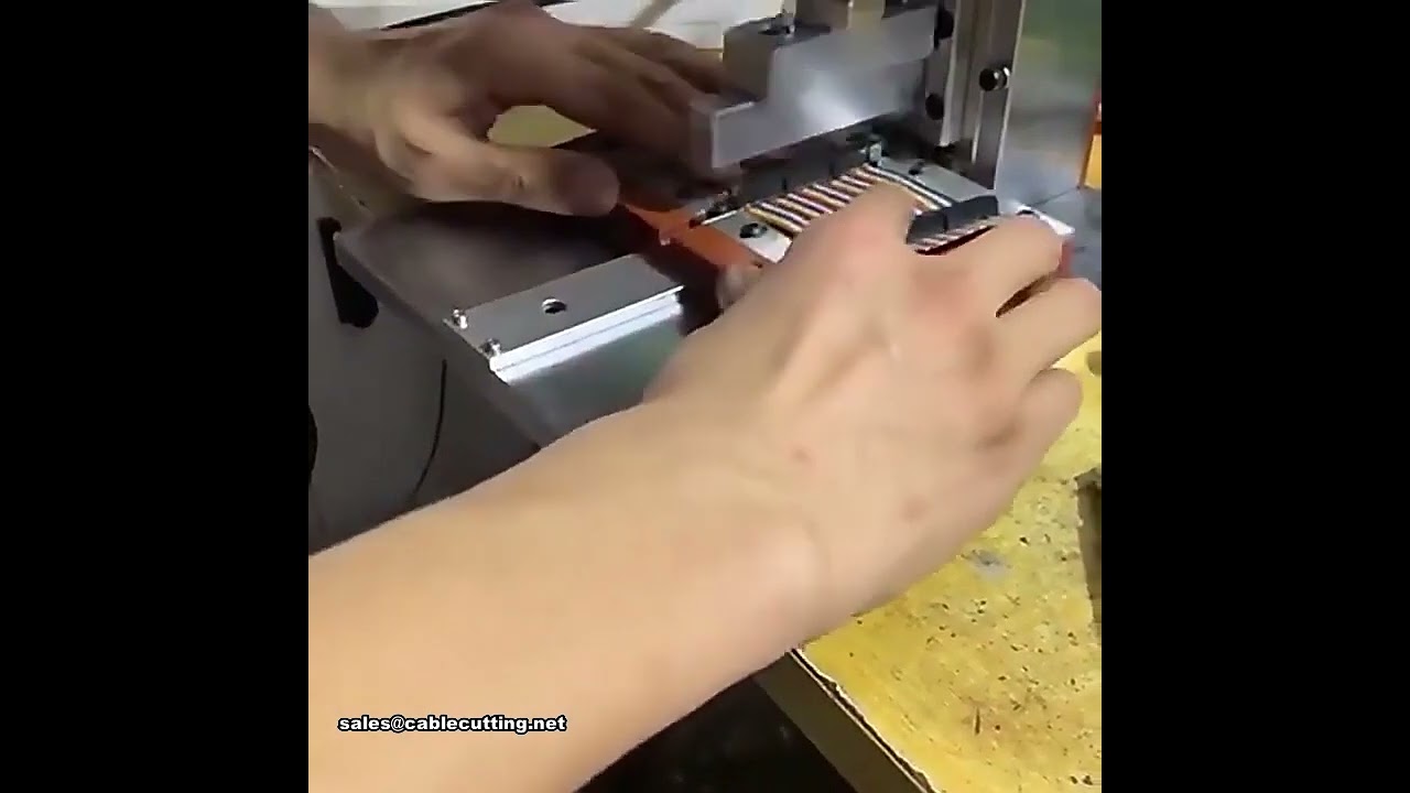 中国工厂IDC连接器压接机 | 扁平排线组装设备 | 最低价供应